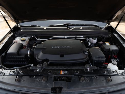 Used 2021 Chevrolet Colorado LT w/ LT Convenience Package image 41