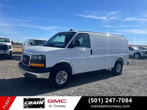 New 2025 GMC Savana 2500 w/ Driver Convenience Package image 3