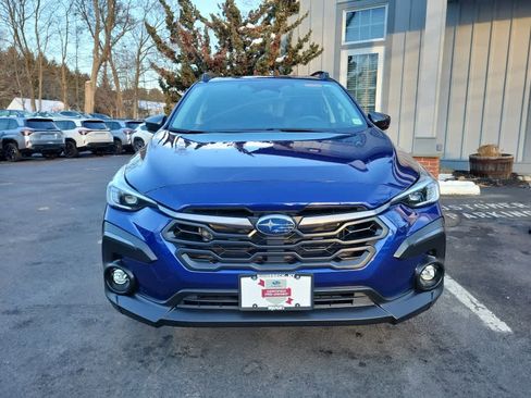 Certified 2025 Subaru Crosstrek 2.5i Limited w/ Crosstrek Mirror Package image 9