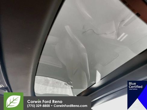 Used 2018 Mercedes-Benz SLC 300 image 26