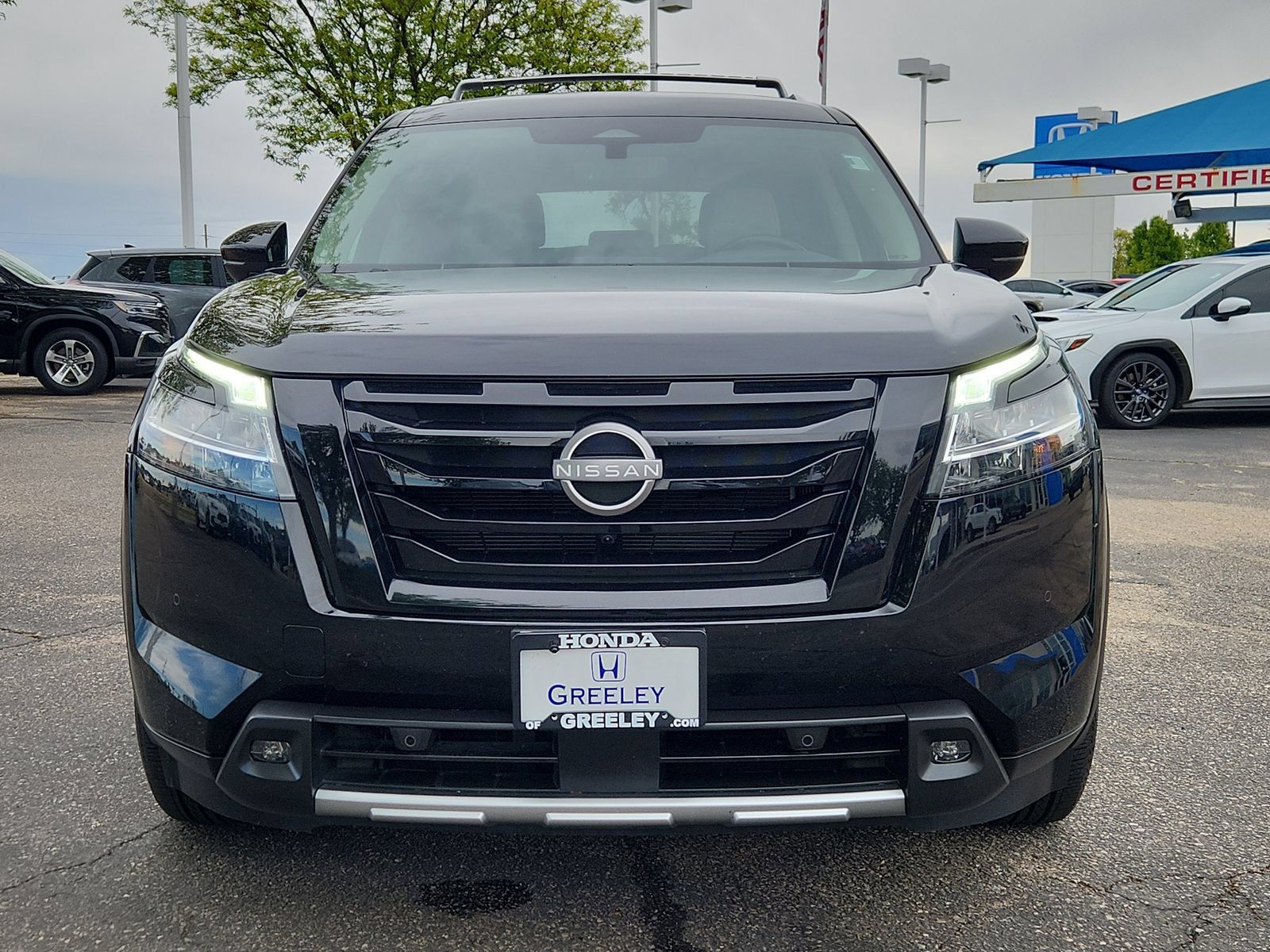 Used 2023 Nissan Pathfinder SL w/ Lighting Package (N92) AWD/4WD image 8