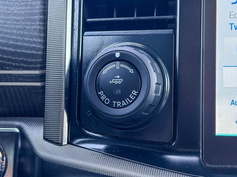 Used 2022 Ford F150 Platinum w/ Equipment Group 701A High AWD/4WD image 29