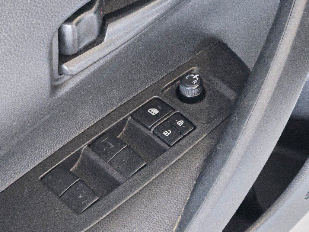 Used 2025 Toyota Corolla LE FWD image 17