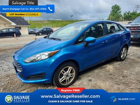 Used 2017 Ford Fiesta SE FWD image 1