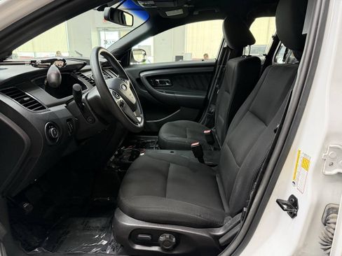Used 2016 Ford Taurus Police Interceptor AWD image 11