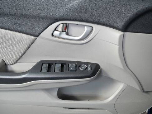 Used 2015 Honda Civic LX image 30