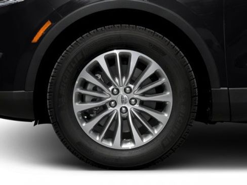 Used 2018 Lincoln MKX Reserve FWD image 11