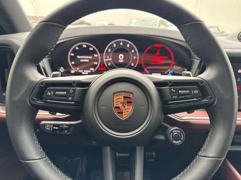 New 2026 Porsche Cayenne S image 28