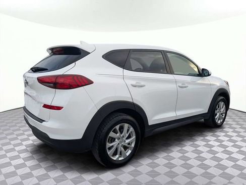 Used 2020 Hyundai Tucson SE image 3