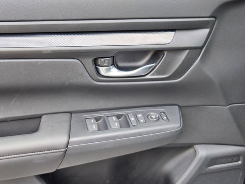Used 2026 Honda CR-V LX image 10