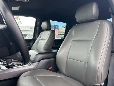 Used 2019 Ford F150 XLT w/ Equipment Group 302A Luxury AWD/4WD image 7