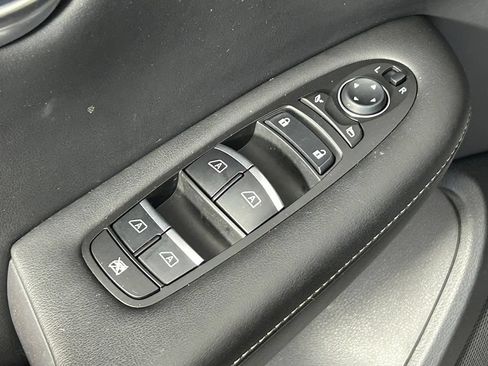 Used 2023 INFINITI QX50 Luxe AWD/4WD image 36