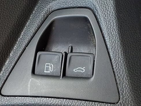 Used 2021 Volkswagen Jetta S w/ Driver Assistance Package FWD image 19