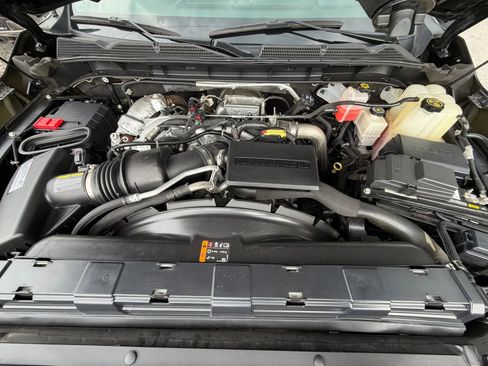 Used 2022 GMC Sierra 2500 Denali w/ Denali Ultimate Package AWD/4WD image 15