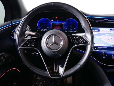 Used 2024 Mercedes-Benz Maybach EQS 680 4MATIC image 22