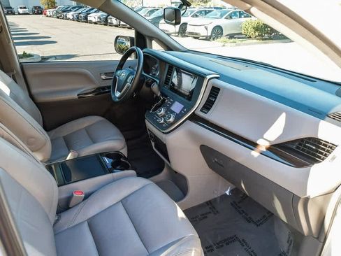 Certified 2017 Toyota Sienna XLE w/ XLE Navigation Package image 16