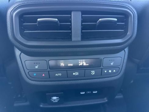 New 2025 Honda Pilot Black Edition image 17