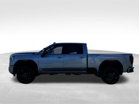 New 2026 GMC Sierra 2500 AT4 image 2