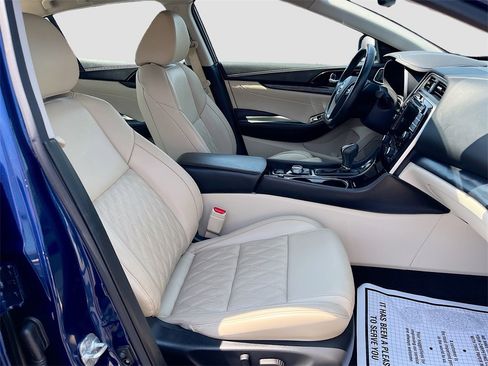 Used 2023 Nissan Maxima Platinum w/ Sport Mat Group image 30