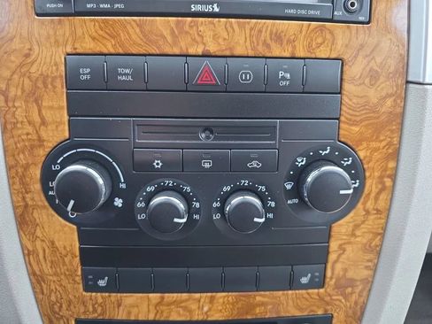 Used 2008 Jeep Grand Cherokee Limited w/ Trailer Tow Group IV image 33