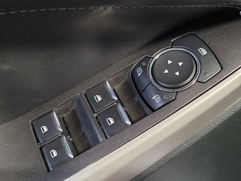 Used 2024 Ford Explorer XLT w/ Equipment Group 202A image 27