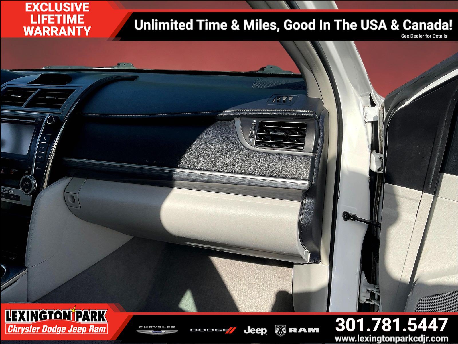 Used 2012 Toyota Camry XLE w/ Leather Pkg FWD image 26