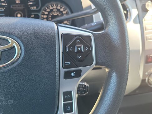 Used 2018 Toyota Tundra SR5 RWD image 23