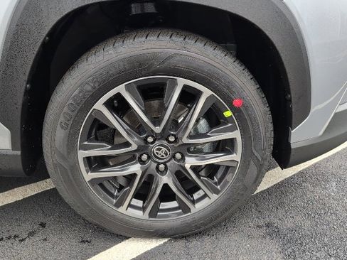 New 2026 Toyota Corolla Cross XLE image 5