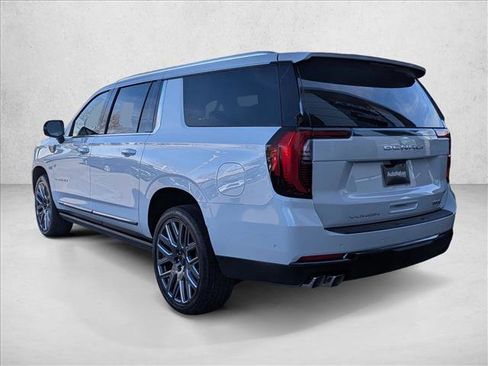 New 2026 GMC Yukon XL Denali Ultimate w/ LPO, Illumination Package image 10