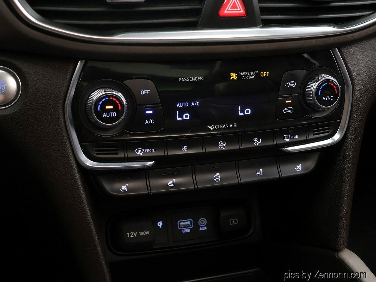 Used 2020 Hyundai Santa Fe Limited AWD/4WD image 27