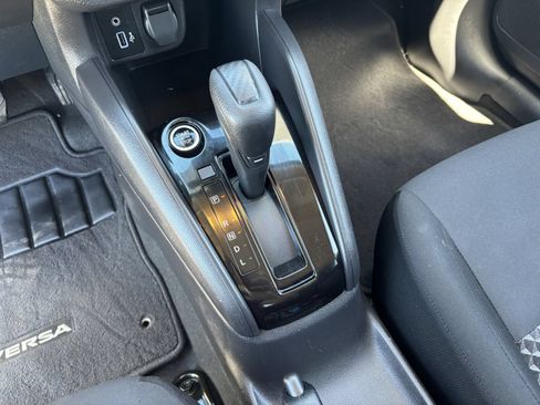 Used 2021 Nissan Versa S FWD image 24