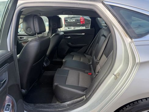 Used 2014 Chevrolet Impala LT image 4