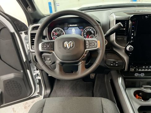 New 2026 RAM 2500 Big Horn AWD/4WD image 20