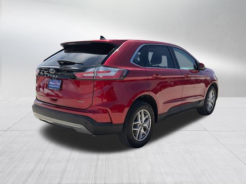 Used 2024 Ford Edge SEL AWD/4WD image 5