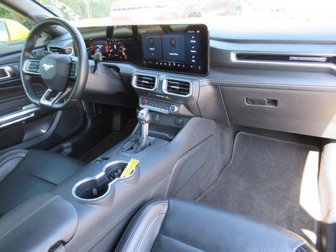Used 2024 Ford Mustang Premium RWD image 11