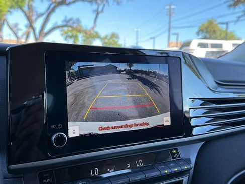 Certified 2025 Toyota Camry LE image 31