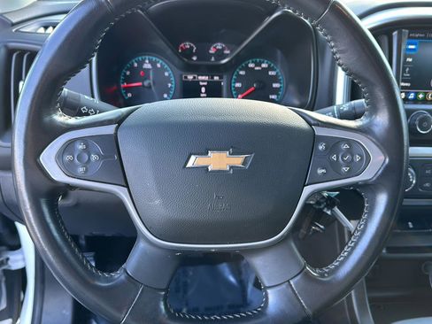 Certified 2022 Chevrolet Colorado LT w/ LT Convenience Package image 16