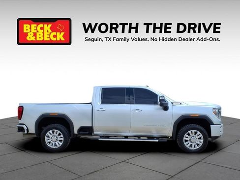 Used 2020 GMC Sierra 2500 Denali w/ Denali Ultimate Package AWD/4WD image 4