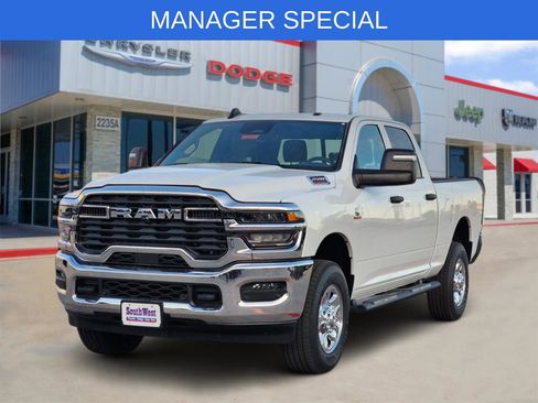 New 2026 RAM 2500 Tradesman AWD/4WD image 2