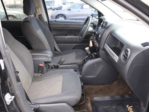 Used 2016 Jeep Compass Sport w/ Power Value Group image 18