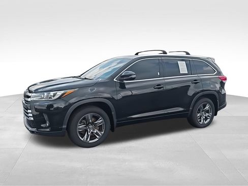 Used 2019 Toyota Highlander Limited Platinum AWD/4WD image 5