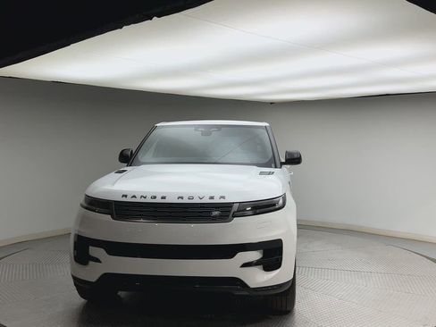New 2026 Land Rover Range Rover Sport SE image 7