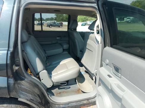 Used 2006 Dodge Durango SLT AWD/4WD image 29