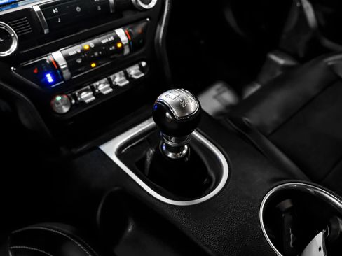 Used 2018 Ford Mustang GT Premium RWD image 16