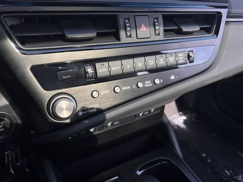 Used 2023 Lexus ES 350 F Sport FWD image 24