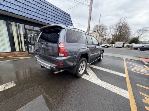 Used 2003 Toyota 4Runner Limited AWD/4WD image 11