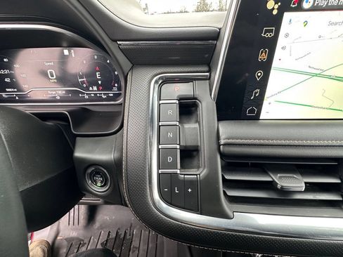 Certified 2023 GMC Yukon AT4 w/ AT4 Premium Package AWD/4WD image 34