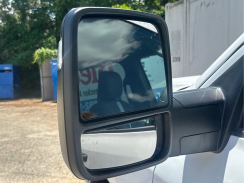 New 2025 RAM 3500 Tradesman image 15