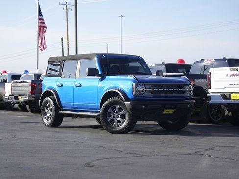Used 2023 Ford Bronco Big Bend image 2