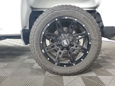 Used 2019 Chevrolet Silverado 1500 Custom image 28